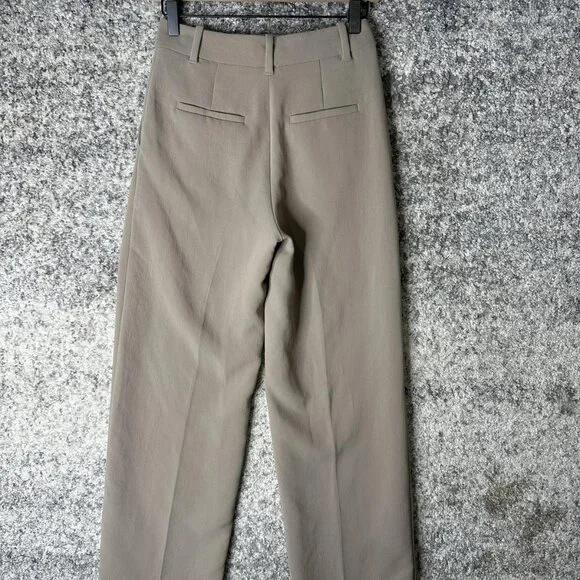 Aritzia Effortless Pants Womens 0 Short Beige Crepe Pleated Dress Trousers - Picture 6 of 8
